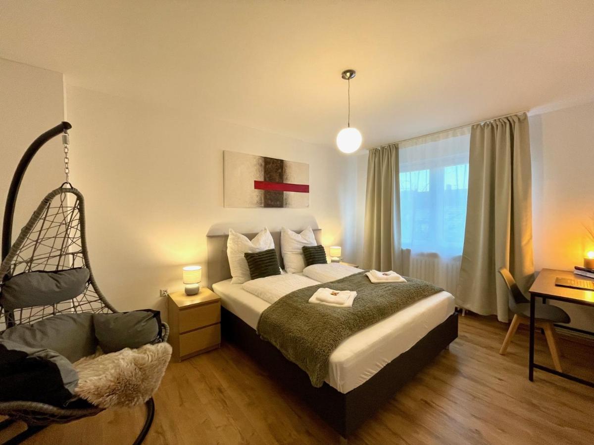 Downtown Apartment By Ninja Spaces - Kingsize-Bett, Kueche, Netflix, Terrasse Wuppertal Exterior foto