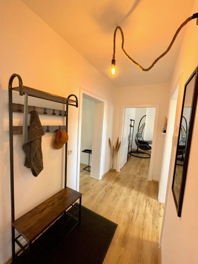Downtown Apartment By Ninja Spaces - Kingsize-Bett, Kueche, Netflix, Terrasse Wuppertal Exterior foto
