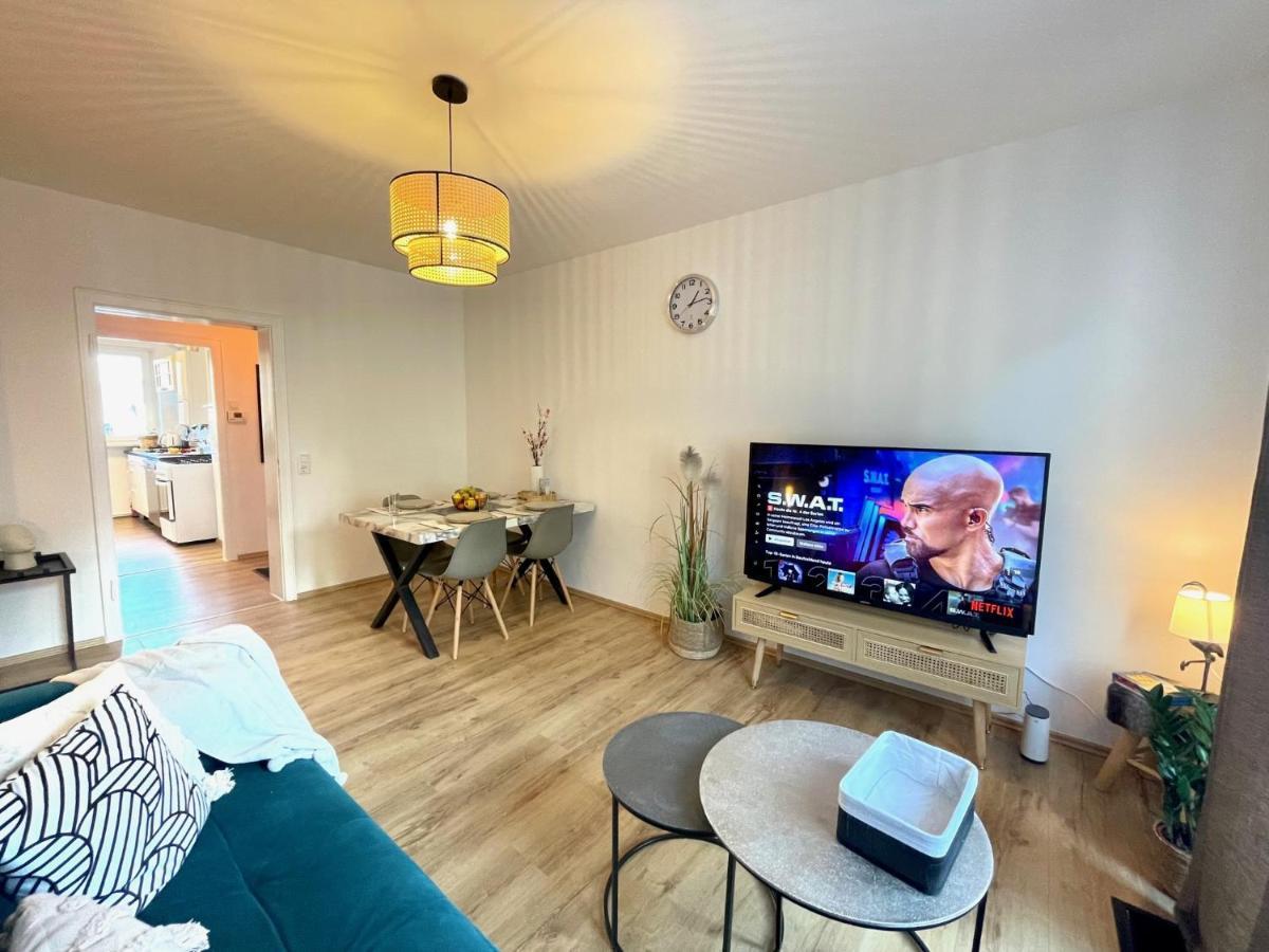Downtown Apartment By Ninja Spaces - Kingsize-Bett, Kueche, Netflix, Terrasse Wuppertal Exterior foto