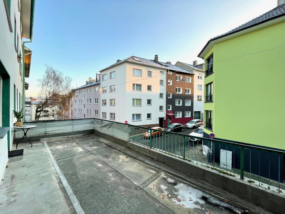 Downtown Apartment By Ninja Spaces - Kingsize-Bett, Kueche, Netflix, Terrasse Wuppertal Exterior foto